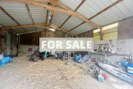 Former Farm Complex, Ideal Equestrian Opportunity