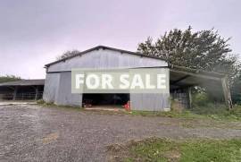 Former Farm Complex, Ideal Equestrian Opportunity