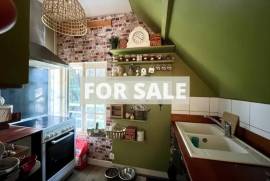 Town House with Neat Garden