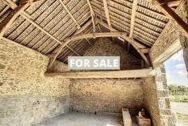 Two Country House with Outbuildings and Land