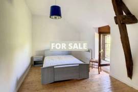Two Country House with Outbuildings and Land