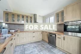 Detached Country House Close to the Coast Detached Country House Close to the Coast