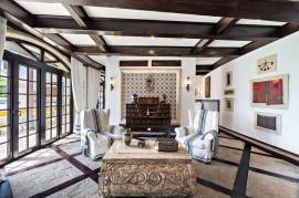 27 Cartagena: Unique Luxury Beachfront Home