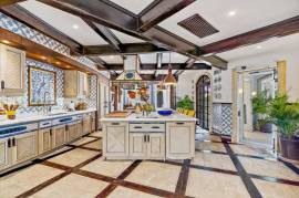 27 Cartagena: Unique Luxury Beachfront Home