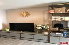The Room Sukhumvit 69 - Fully furnished Spacious One Bed Condo 100 metres to BTS The Room Sukhumvit 69 - Fully furnished Spacious One Bed Condo 100 metres to BTS