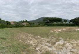1 Rai of Land for Sale in Exclusive Estate 1 Rai of Land for Sale in Exclusive Estate