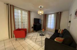 , 350m2 Investment property for sale in Pezenas - 682 000 € * , 350m2 Investment property for sale in Pezenas - 682 000 € *