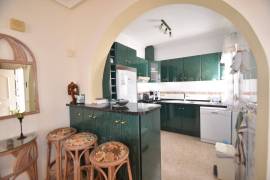 WONDERFUL 2 BEDROOM VILLA WITH POOL AND GARAGE