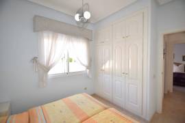 WONDERFUL 2 BEDROOM VILLA WITH POOL AND GARAGE