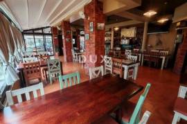 ZADAR, ZATON - Well-known, established restaurant in a busy location with a huge parking lot!