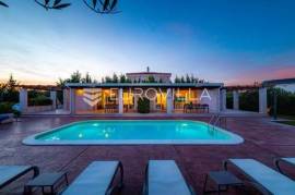 Zadar, Nin- Žerava modern villa with swimming pool, gross living area 163 m²