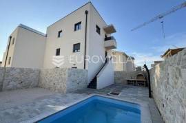 Pag, Povljana, two-bedroom apartment with swimming pool, ready to move in!