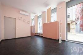 Loja / Estabelecimento Comercial em Santo António de 126,00 m²