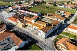 Great investment for Apartments, Home, Hotel..., Building suitable for residential, commercial and warehouse purposes.