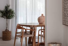 5 Bedrooms - Villa - For Sale