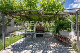 House 400 sq.m for sale