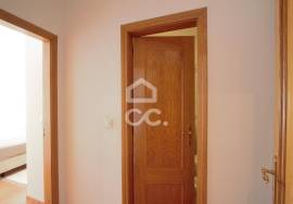 1 bedroom apartment with balcony, parking space and storage room in Armação de Pêra