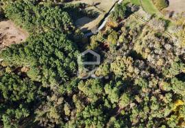 Rustic land with two wells and privileged view – unique opportunity!