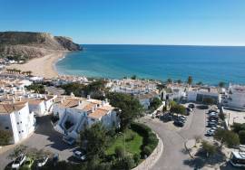 A ROOM WITH A VIEW - Exclusive property in the centre of Luz