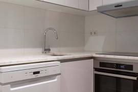 T1 of 76 m² with private garden – Lapa