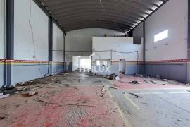 Basement building, ground floor and 1st floor, classified as an area of economic activity - Elvas, Portugal