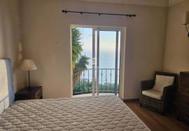 One-Bedroom with Panoramic Ocean Views in Palheiro Village