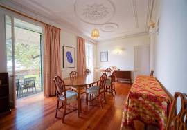 Historic 5-Bedroom Home with Panoramic Funchal Bay Views