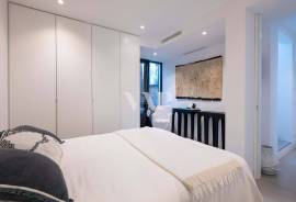 Contemporary 3 Bedroom Sea Front Villa with Rooftop and Ocean Views, Vale do Lobo