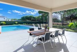 5+1 Bedroom Golf Front Villa, Vila Sol