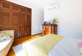 4 Bedroom Golf Front Villa in Vilamoura with Pool and Private Garden