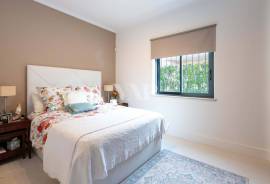 4 Bedroom Golf Front Villa in Vilamoura with Pool and Private Garden