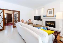 4 Bedroom Golf Front Villa in Vilamoura with Pool and Private Garden