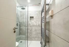 Renovated 1+1 Bedroom Duplex Apartment with Terrace in Vale do Lobo