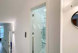 Renovated 1+1 Bedroom Duplex Apartment with Terrace in Vale do Lobo