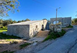 Final phase of construction: 3 Houses on a plot of 6560m² in Santa Bárbara de Nexe - Faro