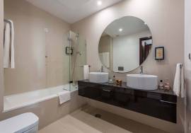 Two bedroom apartment with sea view