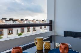 Two bedroom apartment with sea view