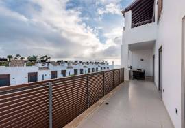 Two bedroom apartment with sea view