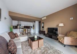 Two bedroom apartment with sea view