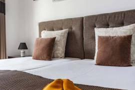 Two bedroom apartment with sea view