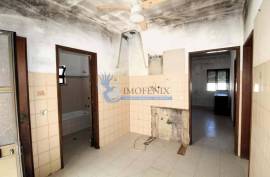 Property for Rehabilitation with Panoramic View in the Village of Boliqueime