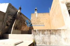 Property for Rehabilitation with Panoramic View in the Village of Boliqueime