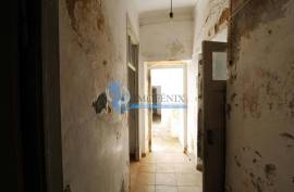 Property for Rehabilitation with Panoramic View in the Village of Boliqueime