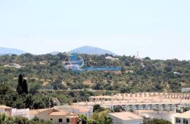 Property for Rehabilitation with Panoramic View in the Village of Boliqueime