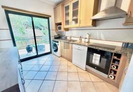 3-Bed Long-Term Rental in Falesia | Gated Algarve Condominium Near the Beach