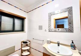 3-Bed Long-Term Rental in Falesia | Gated Algarve Condominium Near the Beach