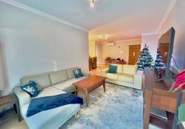 3-Bed Long-Term Rental in Falesia | Gated Algarve Condominium Near the Beach