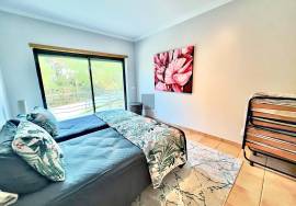 3-Bed Long-Term Rental in Falesia | Gated Algarve Condominium Near the Beach