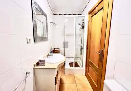 3-Bed Long-Term Rental in Falesia | Gated Algarve Condominium Near the Beach