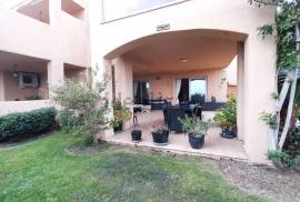 Superb 3 Bed Apartment For Sale in La Resina Estepona Malaga